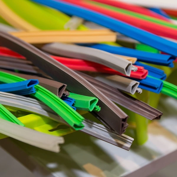 Custom Plastic Extrusion